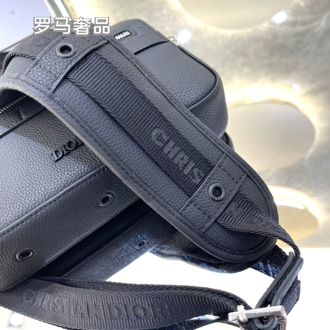 Dior Safari Messenger Bag Black Grained Calfskin Crossbody