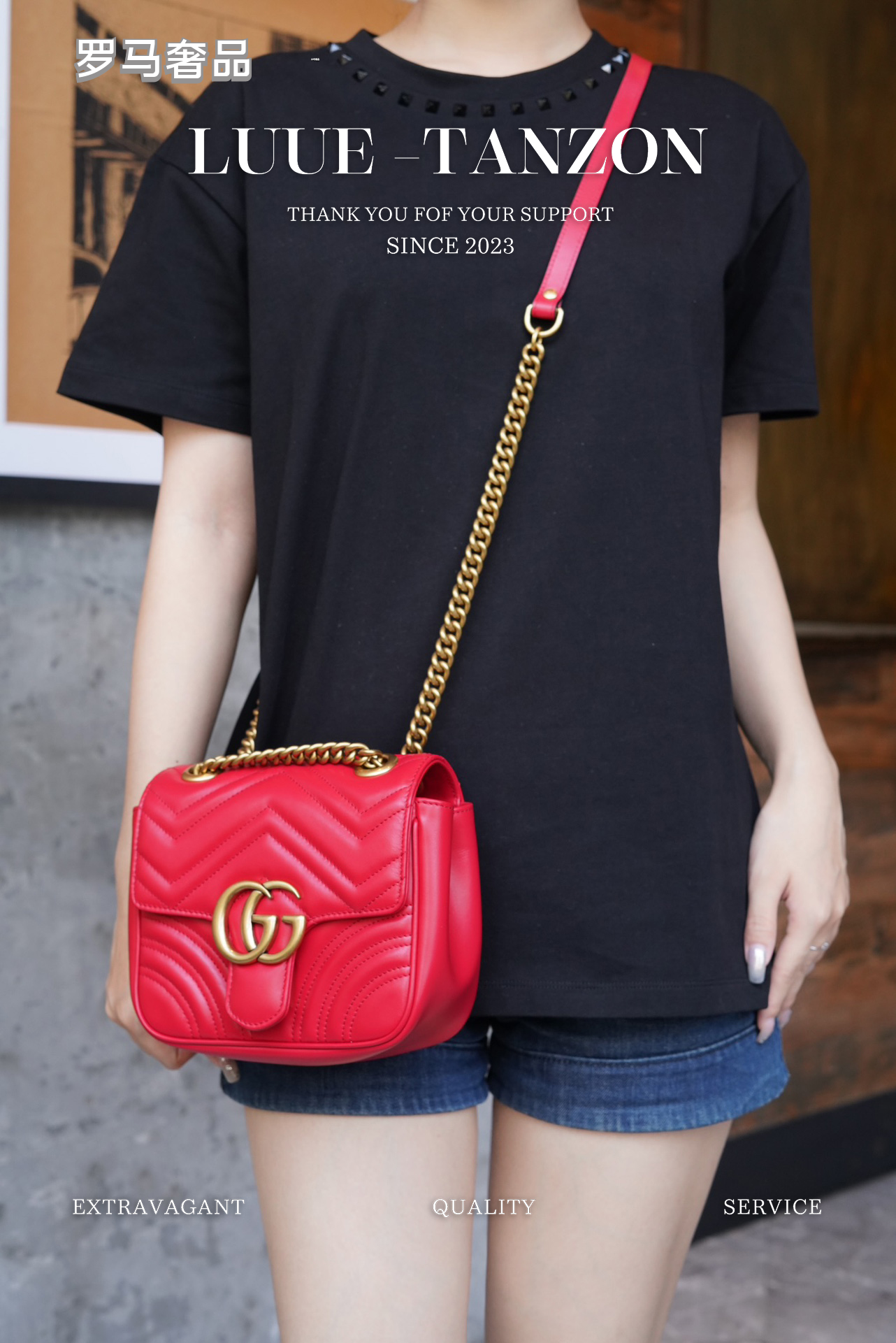Gucci Luxury Red Quilted Chevron Leather Crossbody Bag with Gold Chain