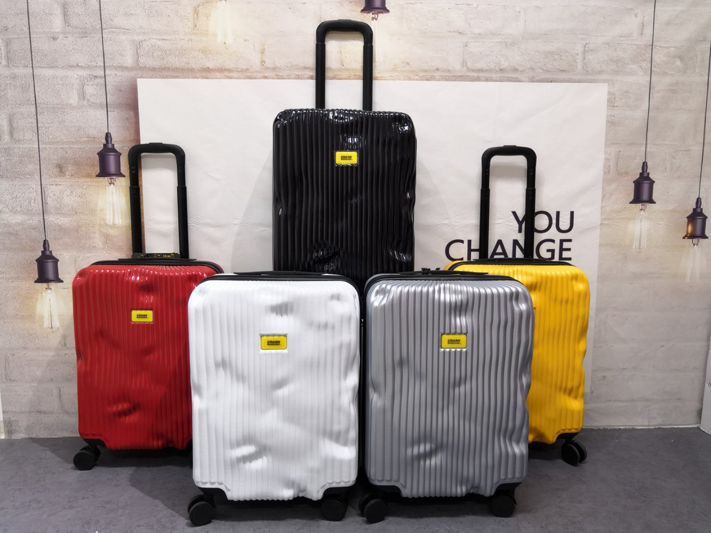 Colorful Textured Hard Shell Spinner Luggage Suitcase