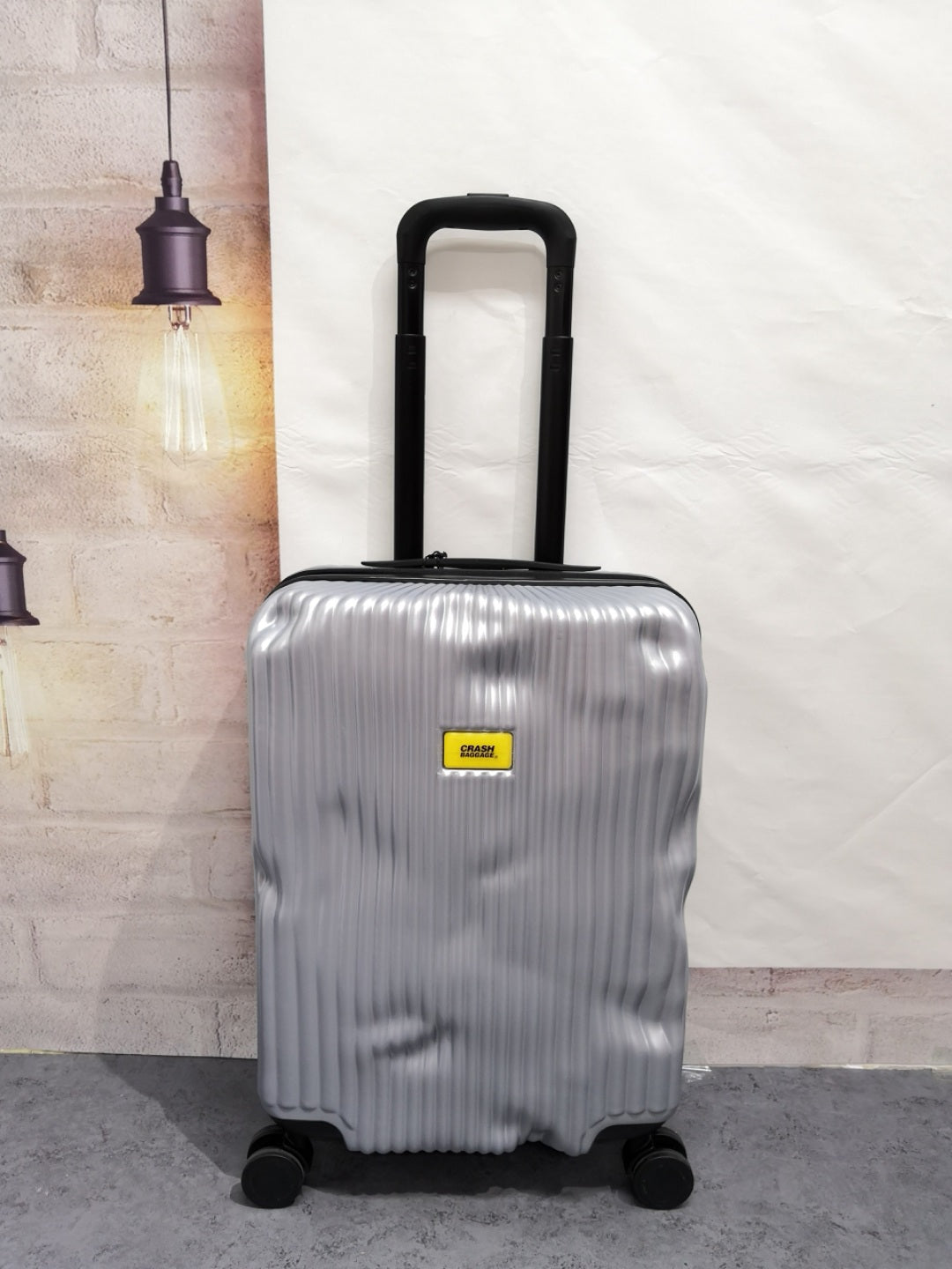 Modern Colorful Hard Shell Spinner Suitcase with Telescopic Handle